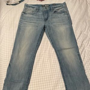 Men’s Buckle Jeans